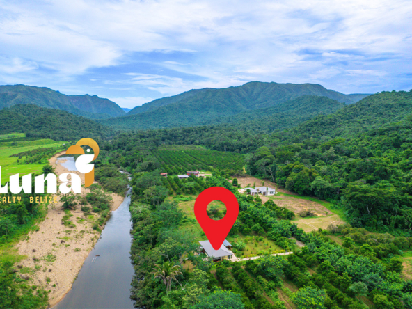 sleeping giant home and river_