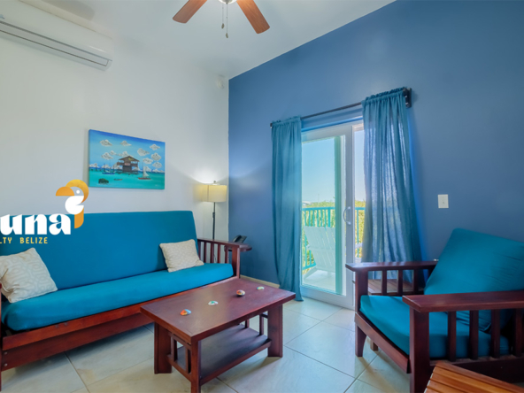 4. E200 - Living Room