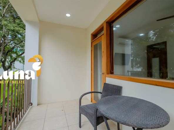 2nd Floor Upgraded Best Western Condo for Sale