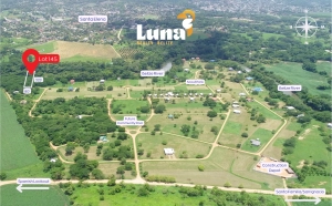 Riverfront land in Cayo