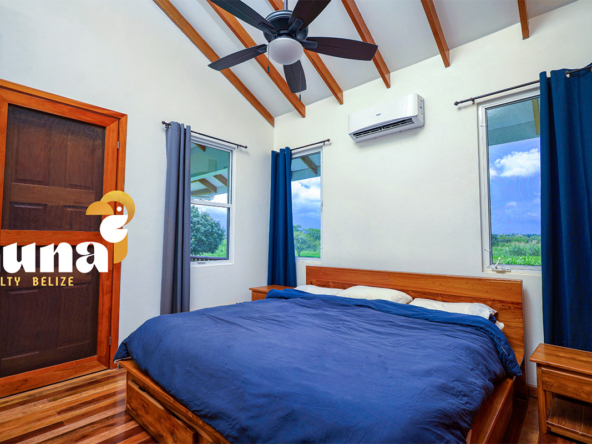 Casa Tamalito - master bedroom