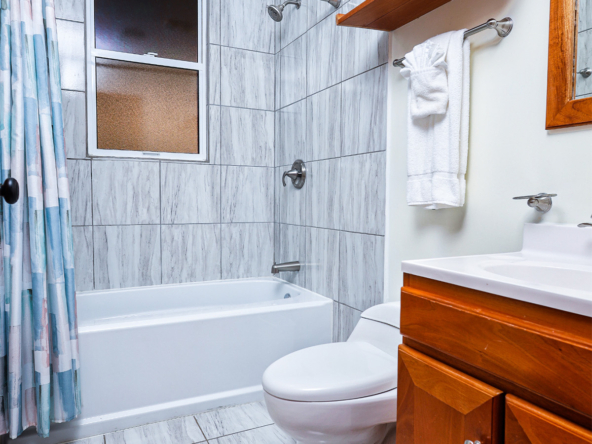 Casa Tamalito - Bathroom