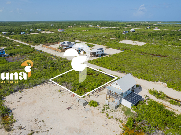 Secret Beach Lot in Grand Belizean Estates