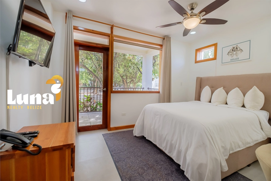 SOLD – Affordable Ground Floor, Corner Studio Unit for Sale at Grand Baymen Best Western – F103