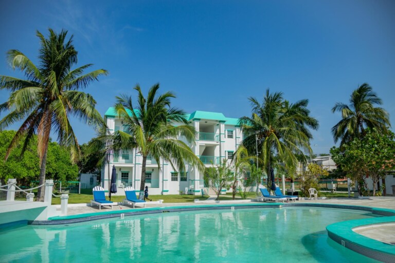 Top 8 Reasons to Invest in Belize Real Estate