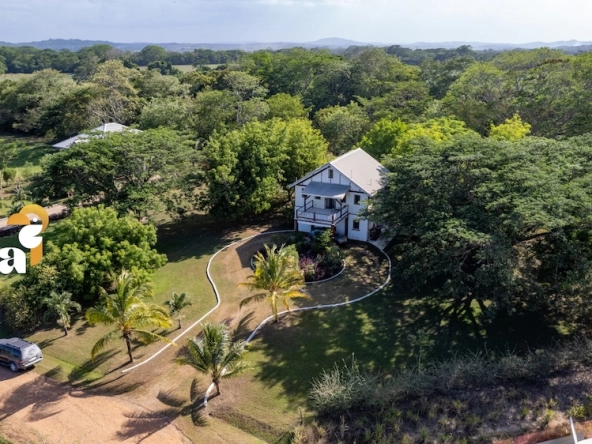 Charming 2BR/2BA Riverfront Home for Sale in Carmelita Gardens – Character, Comfort & Peace of Mind
