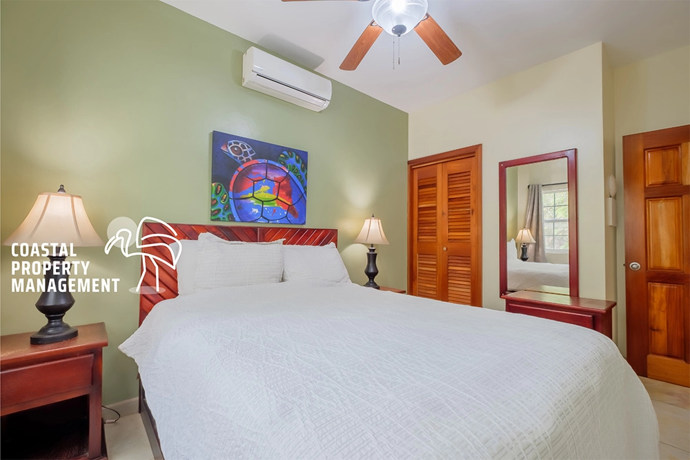10. E202 - bedroom