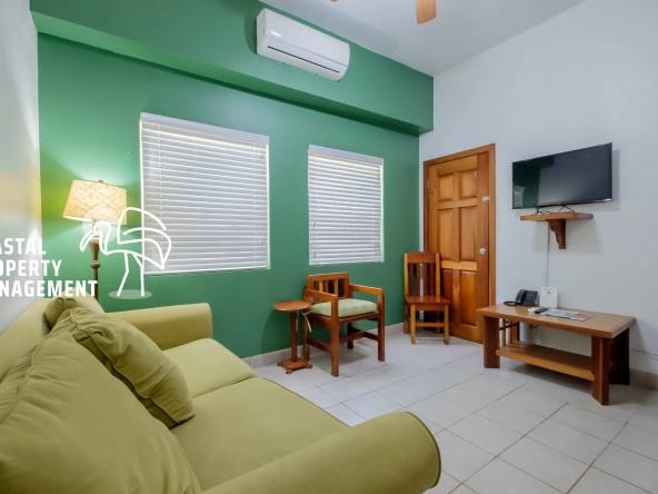 1BR/1BA House for Rent - Living Room