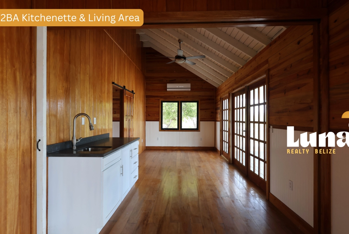 Serenity Bay - 2BR2BA Kitchenette & Living Area