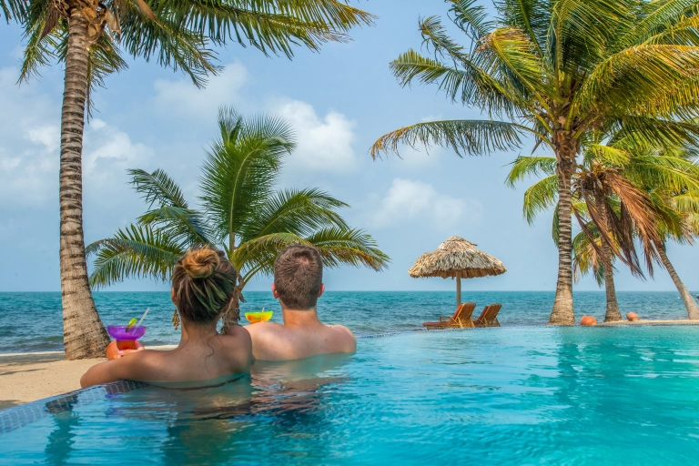 SwimUpPoolCouples-IMG_20210414_154726_1964816271