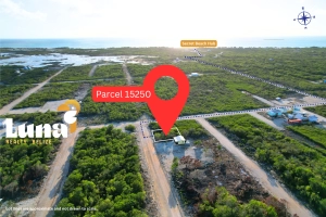 off-grid lot in West Caye, Belize
