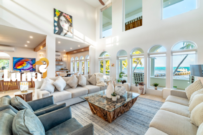 Tropical Luxury 3BR/3.5BA Caribbean Front Estate on 1 Acre – 7 Miles North