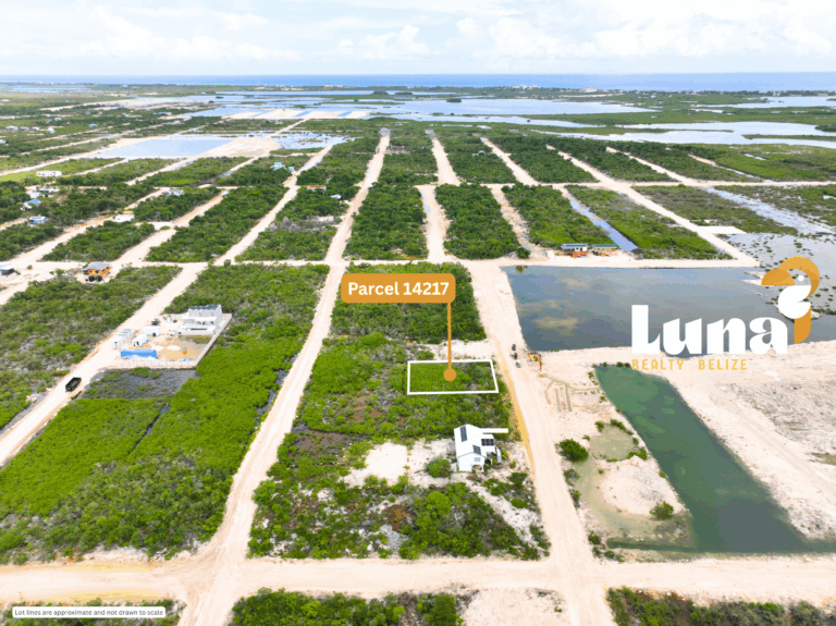 UNDER CONTRACT – Large West Caye Lot 14217 – Minutes from Secret Beach