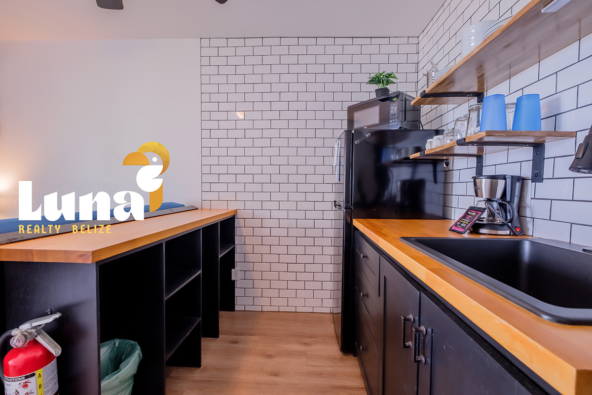 Aqua Vista - kitchen 2