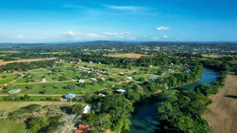 Carmelita Gardens Belize: The Off-Grid Community Transforming Cayo Real Estate