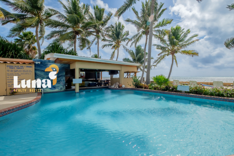 Cocos Loco › Iconic Beachfront Bar in Tres Cocos, Ambergris Caye