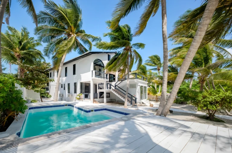 ­­­Financing Property in Belize: What International Buyers Need to Know (2026 Guide)­­­