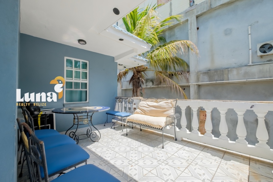 Duplex within San Pedro Town – Solid Concrete Structure on Fenced Lot