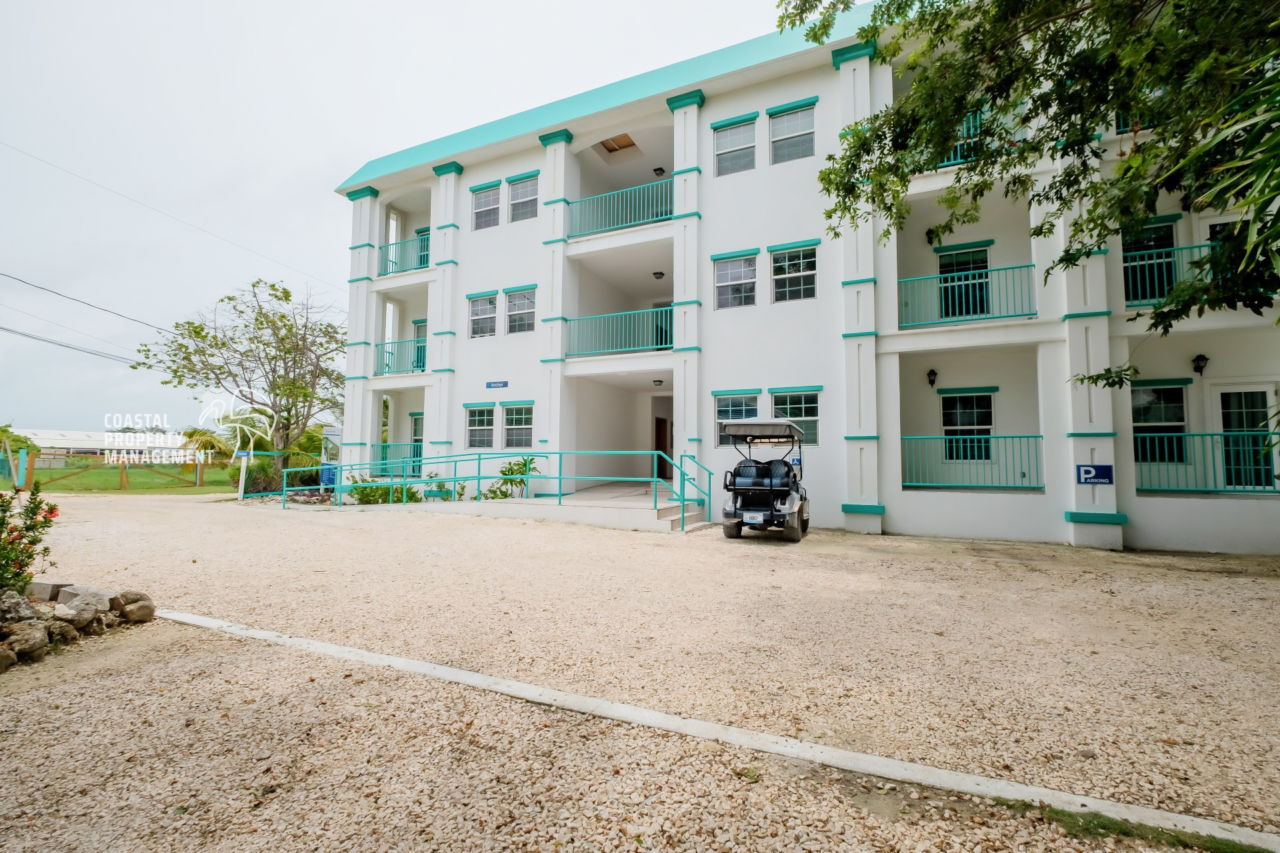 Image from lunarealtybelize.com