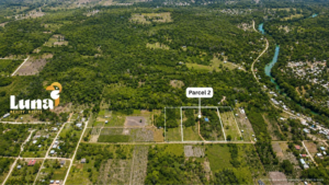 Beautiful countryside estate surrounded by lush greenery in Bullet Tree Falls